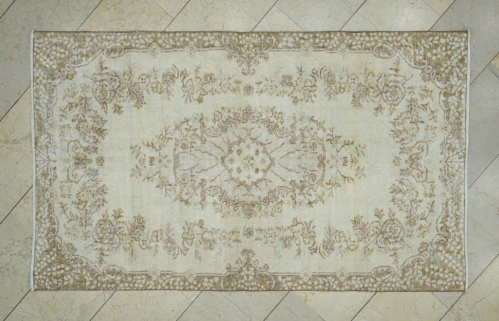 Floral Pattern Neutral Wool Turkish Carpet Rug,4x6.5 Ft,One Of A Kind Oushak Rugs.