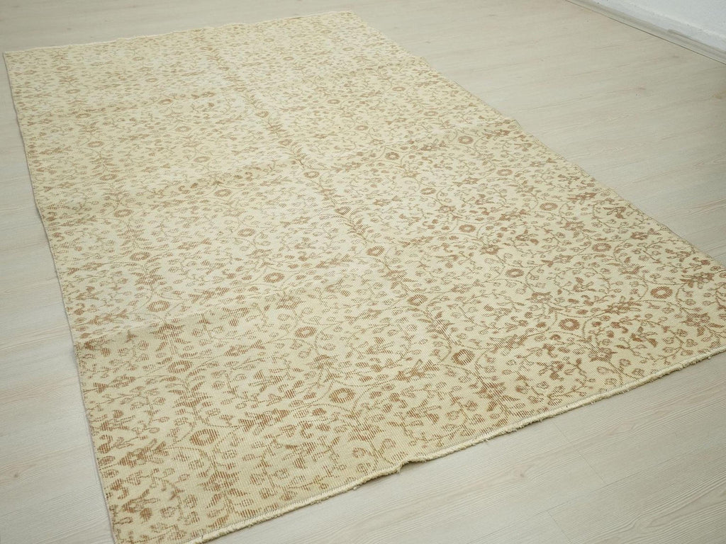 5x8 Mid-Century Modern Oushak Rug: Handmade Wool Turkish Carpet