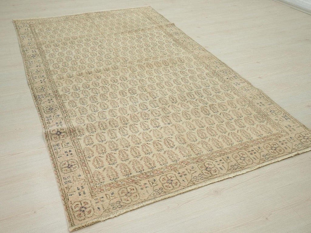 Small Anatolian Oushak Rug: Navy Blue & Beige Turkish Carpet, 4,5"x7,9" Ft.