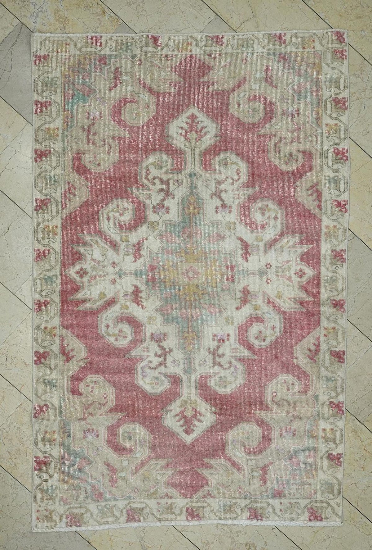 Handmade Wool Vintage Oushak Rug 5x7: Turkish Pastel Geometric Rugs.