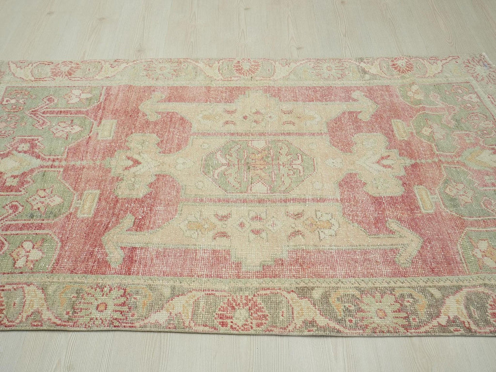 4x6 Vintage Turkish Oushak Rug: Handmade Wool, Mid-Century Modern Rugs.