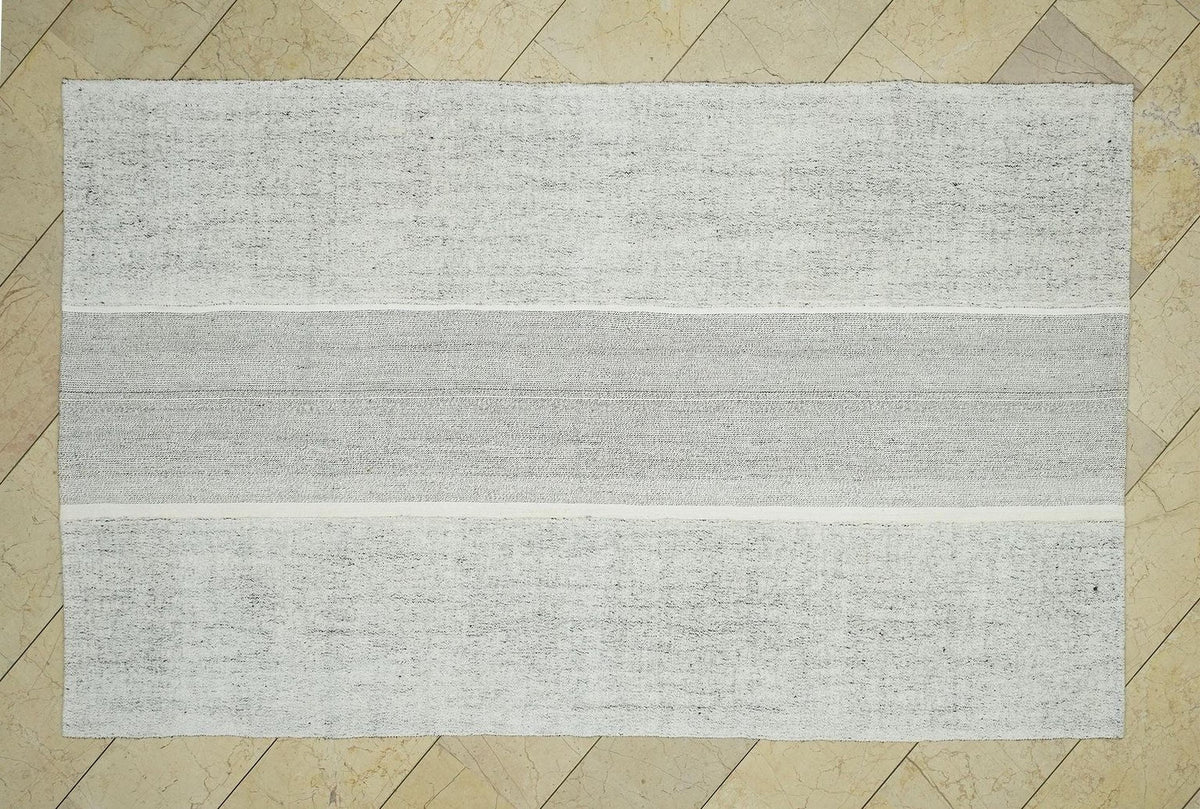 Handmade Gray Turkish Kilim Rug: Mid-Century Modern Flat Weave (5,2"x8,6" Feet)