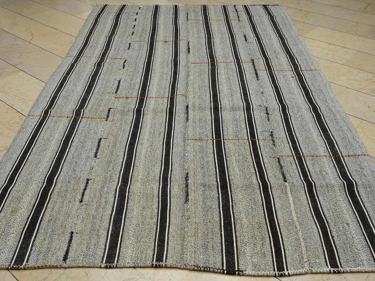 Vintage Turkish Kilim Rug: Black Stripe Gray Farmhouse Decor (6,3x10,1 Feet)