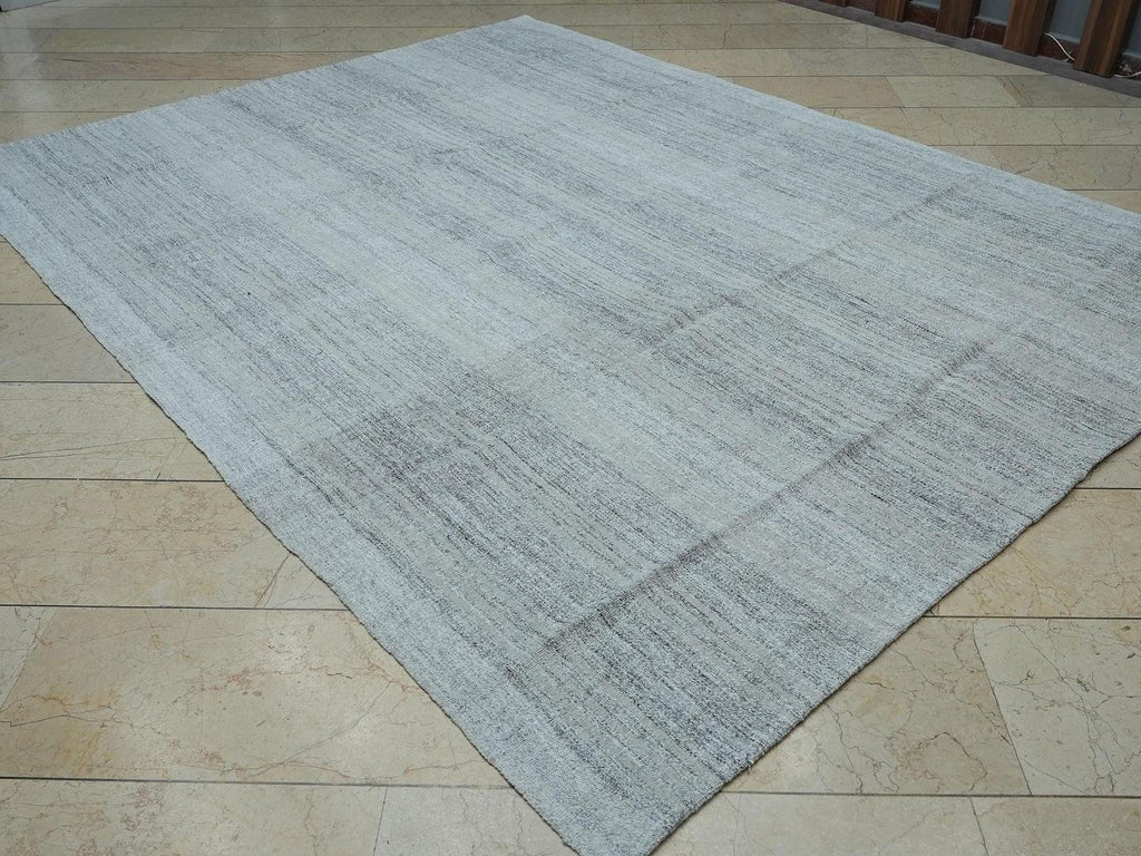 Ivory Turkish Kilim Rug: Scandinavian Style Flat Weave (7.2"x9.6")