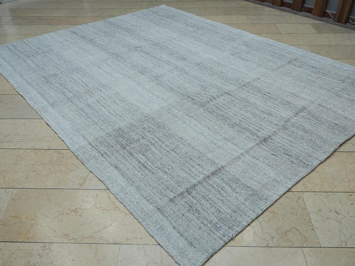 Ivory Turkish Kilim Rug: Scandinavian Style Flat Weave (7.2"x9.6")