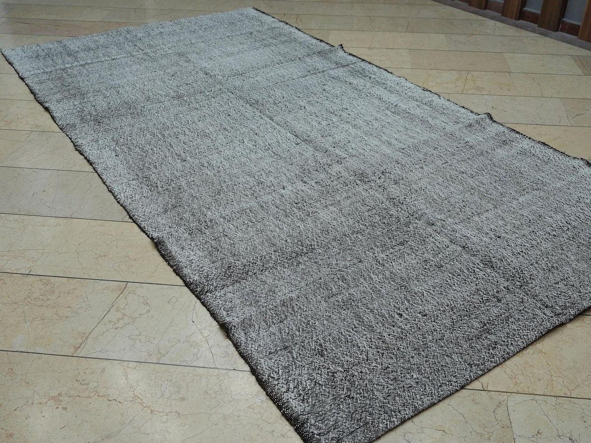 Vintage Gray Turkish Kilim Rug,5,3"x10,3" Feet,Minimalist Home Living Decor Rugs.