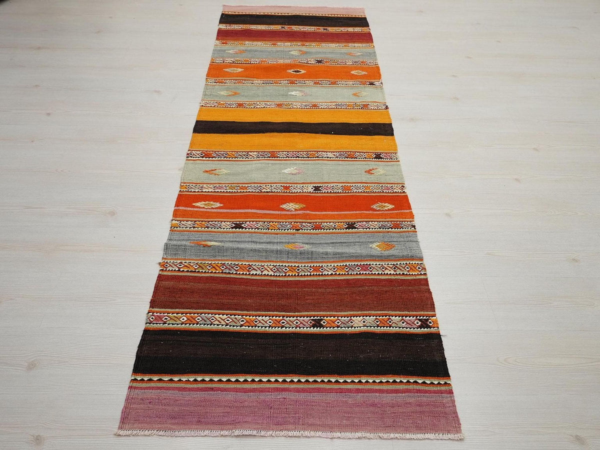 Minimalist Stripe Antique Kilim Rug Runner: Turkish Wool Rugs 2,5x8,4 Ft