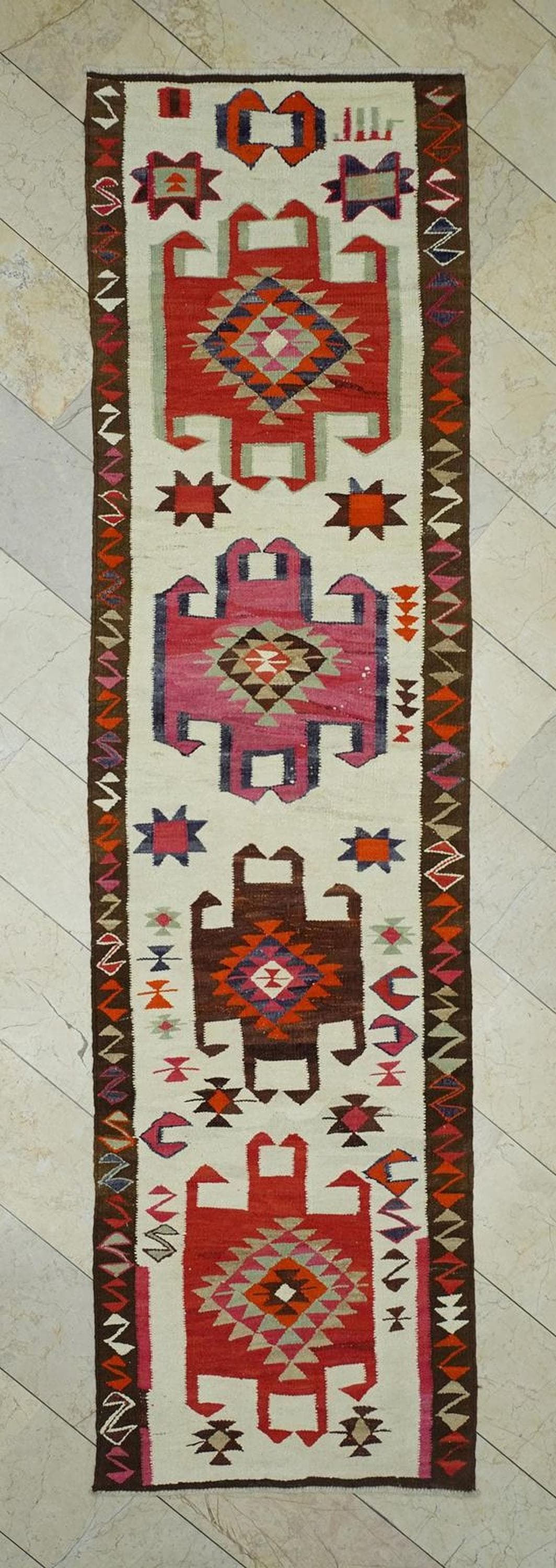 Vintage Turkish Kilim Rug Runner: Handmade Wool, Pink & White (3"x11,3")