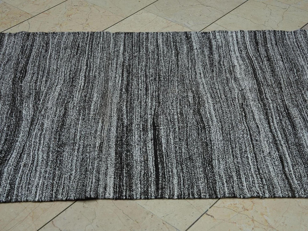 Handwoven Gray Kilim Rug Runner: Cotton Goat Hair Mix (3x10.5 ft)