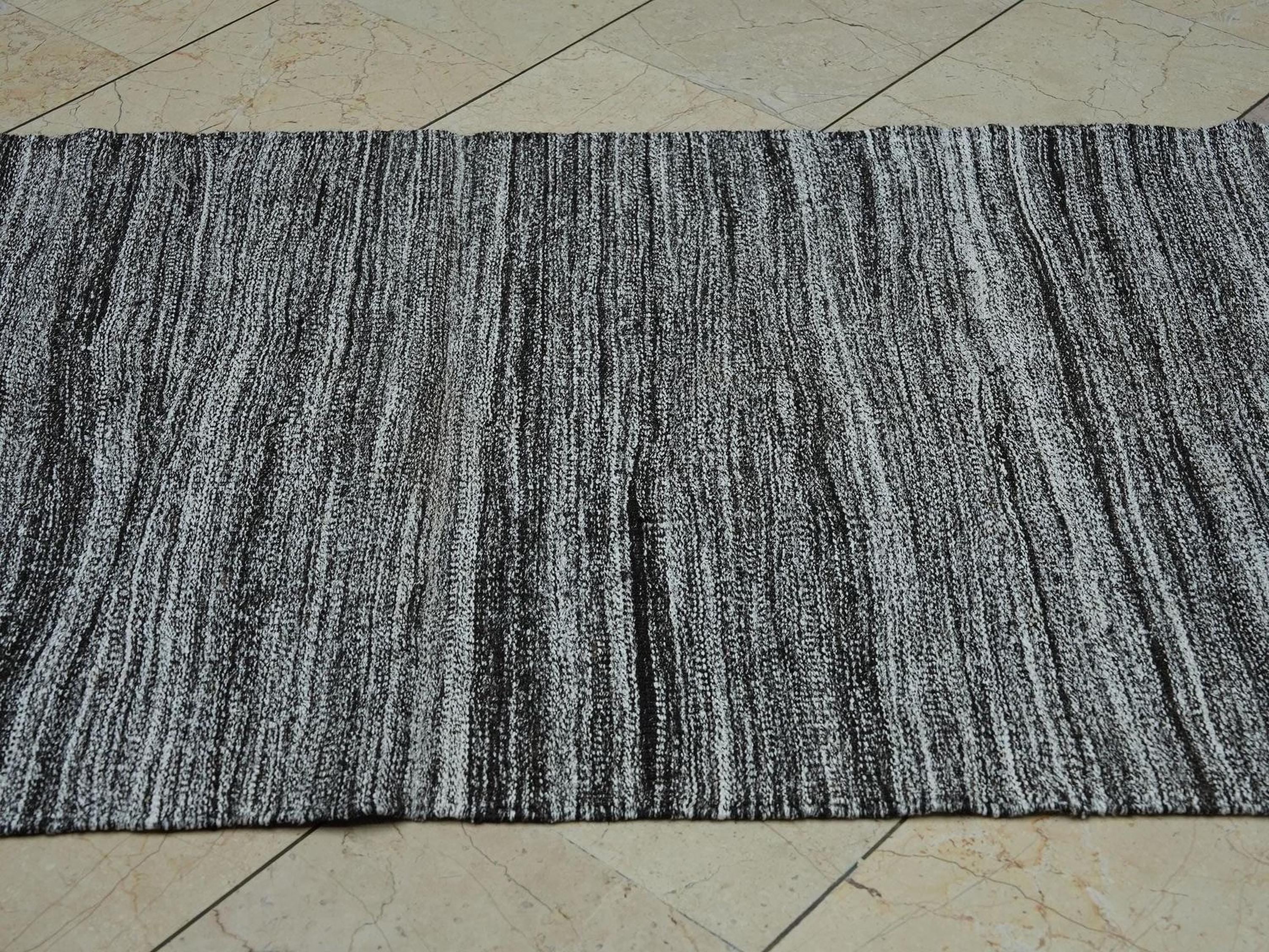 Handwoven Gray Kilim Rug Runner: Cotton Goat Hair Mix (3x10.5 ft)