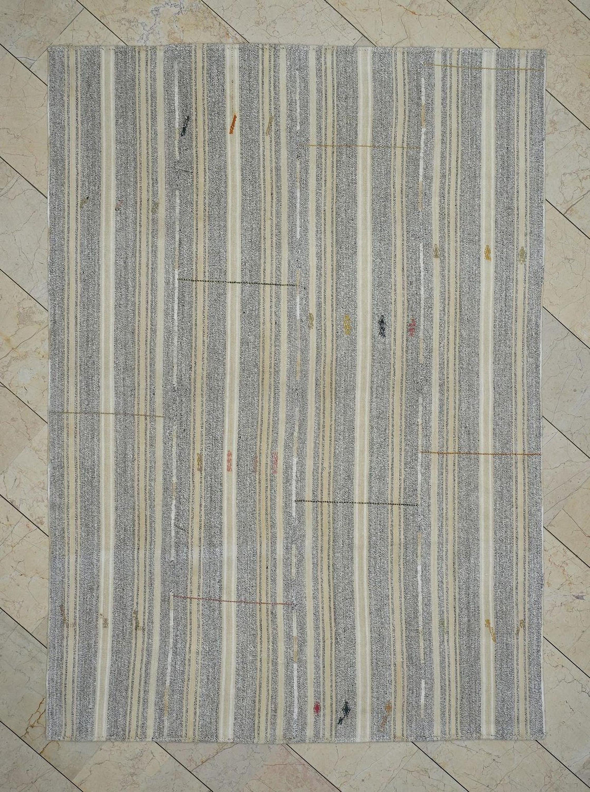 Vintage Cotton And Goat Hair, Mix Woven Turkish Kilim Rug,6x8.4 Feet.