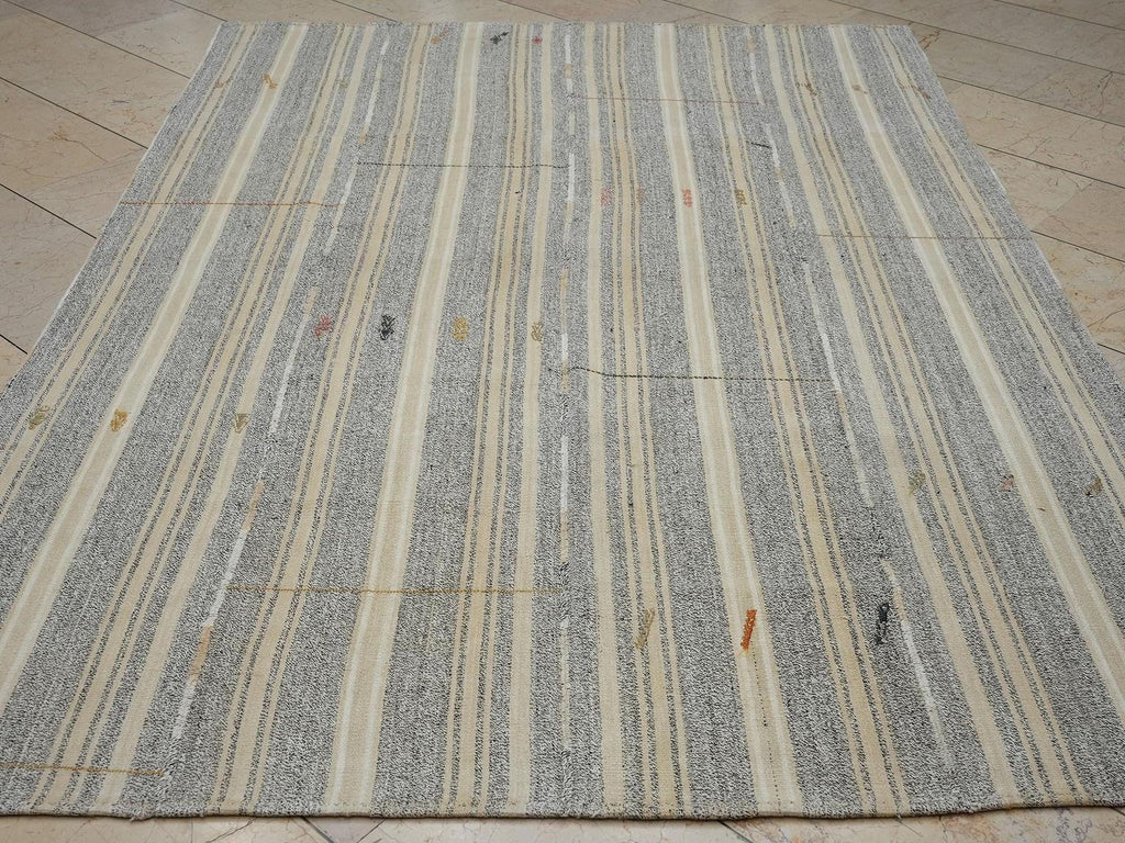 Vintage Cotton And Goat Hair, Mix Woven Turkish Kilim Rug,6x8.4 Feet.