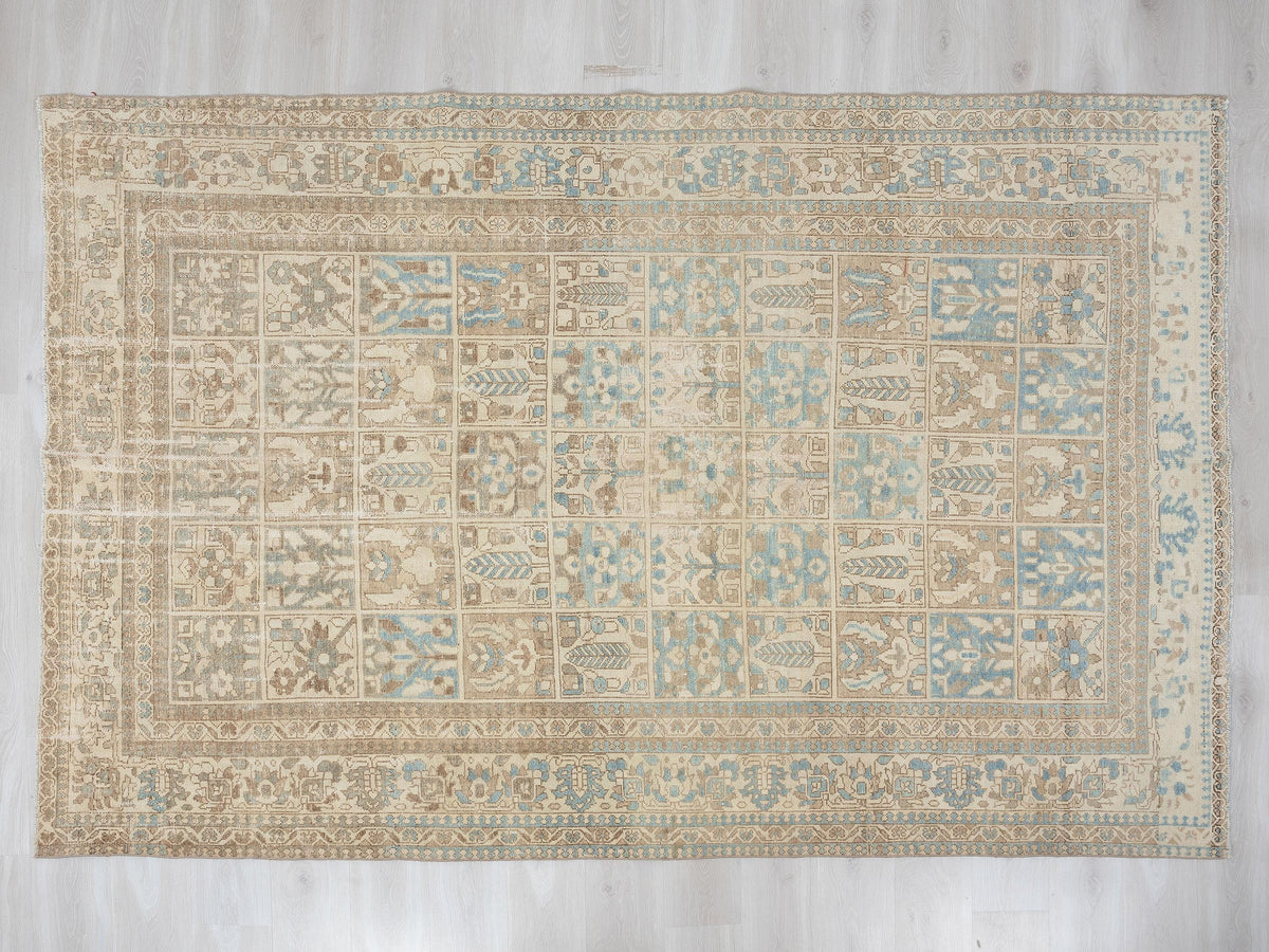 6x10 Vintage Oushak Rug, Neutral Turkish Wool Carpet, Floral Area Farmhouse Home Decor Rugs.