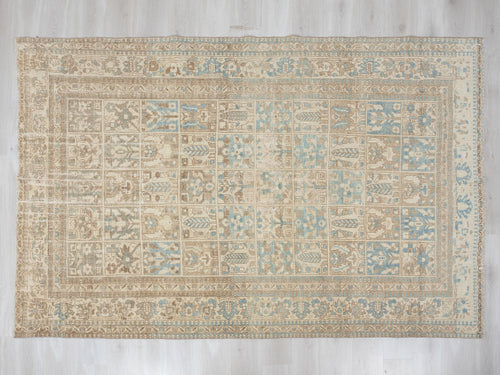 6x10 Vintage Oushak Rug, Neutral Turkish Wool Carpet, Floral Area Farmhouse Home Decor Rugs.