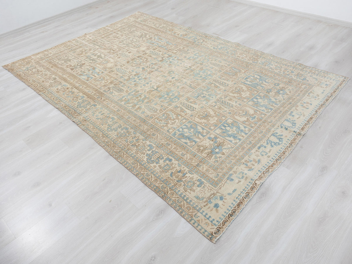 6x10 Vintage Oushak Rug, Neutral Turkish Wool Carpet, Floral Area Farmhouse Home Decor Rugs.