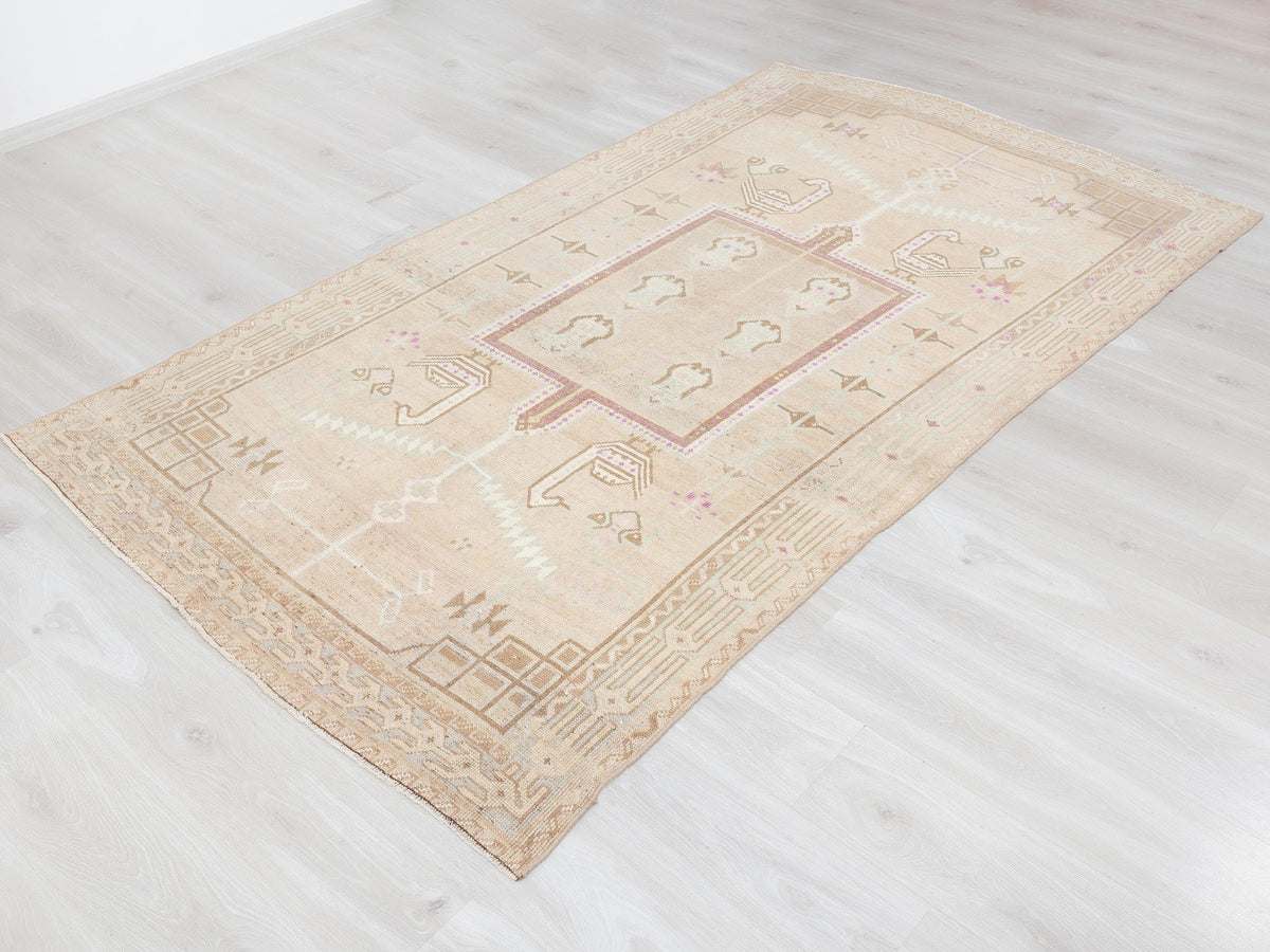 Vintage Turkish Oushak Wool Rug, 5x8 Feet,Seasonal Farmhouse Living Decor Rugs.