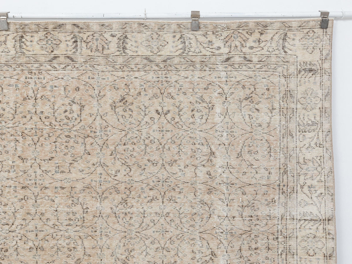Vintage Turkish Oushak Wool Rug: 6.7x9.7 Feet,Neutral Handmade Carpet,Mid Century Modern.