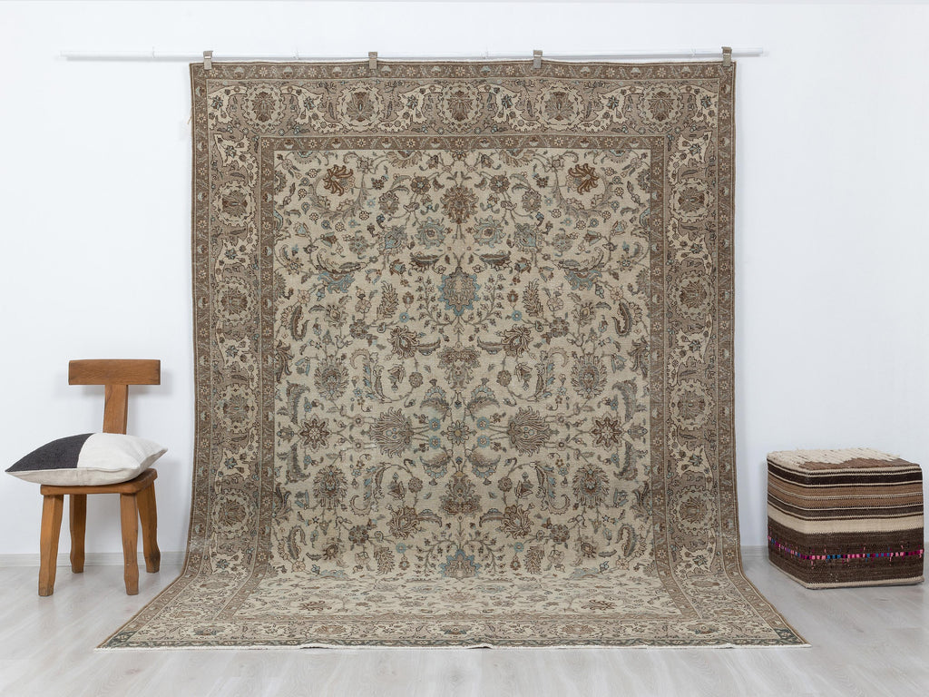 Large Handmade Wool Rug: 7.6x10.3 Feet,Turkish Carpet Rugs.