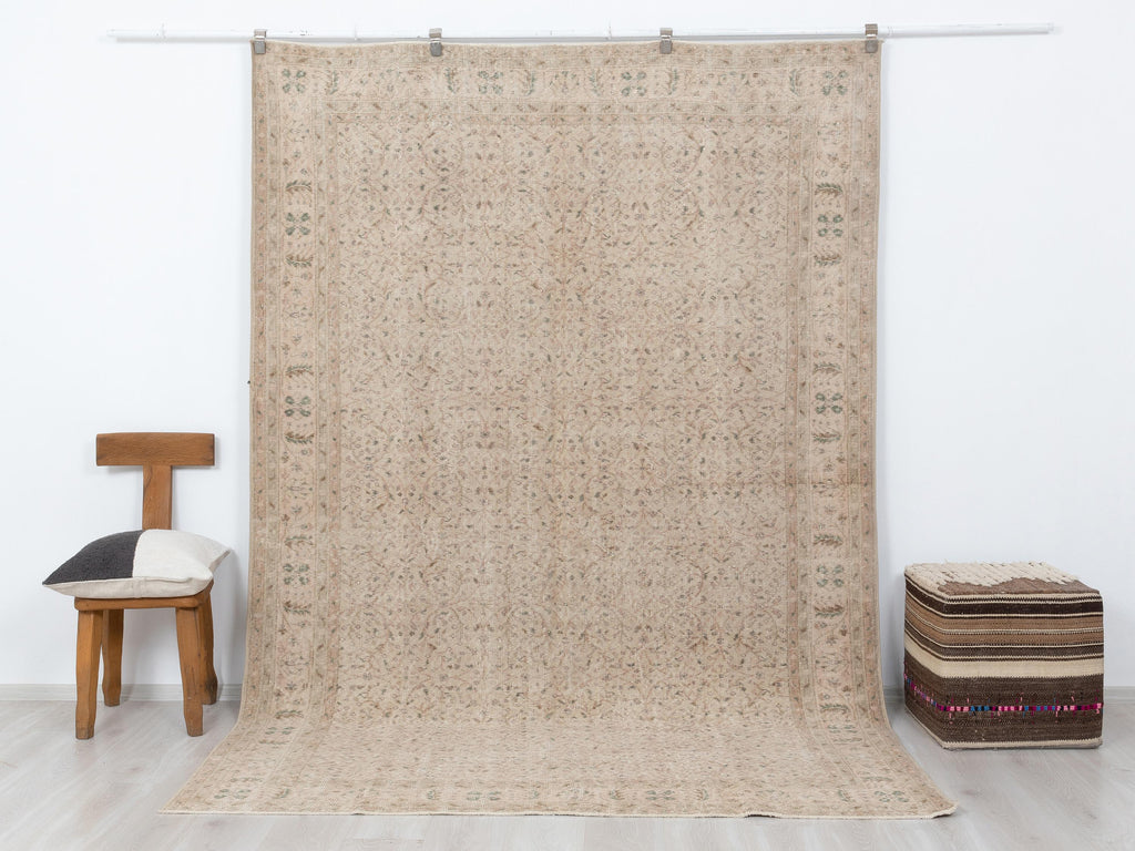 Floral Design Handmade Wool Rug: 6.6x9.7 Feet,Neutral Turkish Vintage Oushak Carpet.