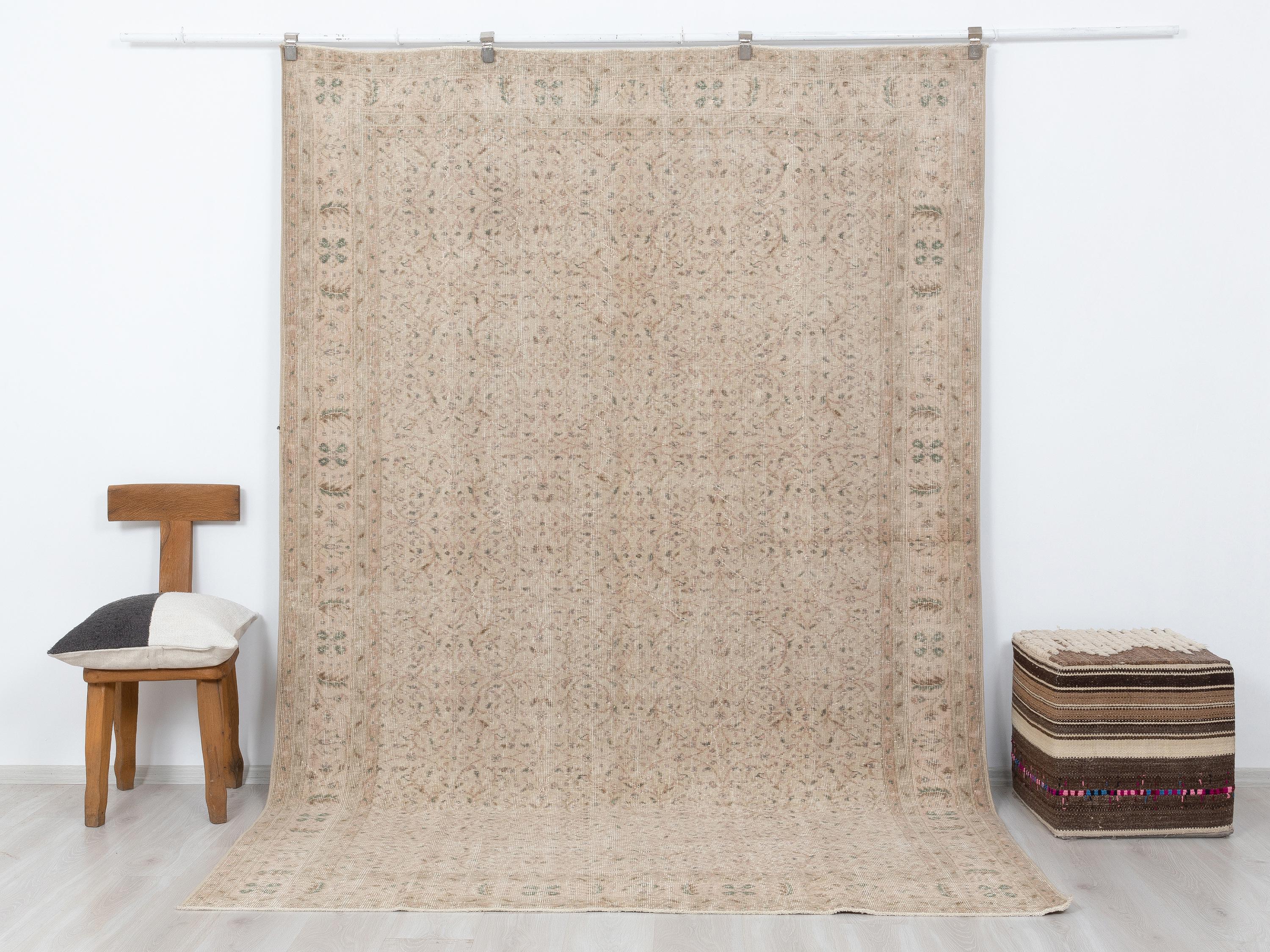 Floral Design Handmade Wool Rug: 6.6x9.7 Feet,Neutral Turkish Vintage Oushak Carpet.