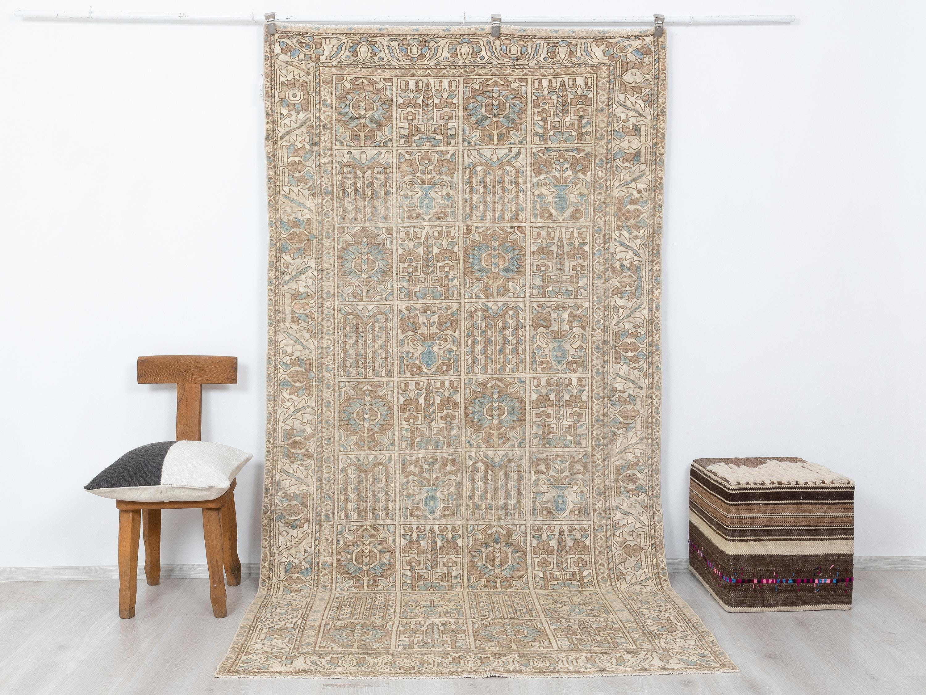 Neutral Handmade Wool Rug: 5.1x9.5 Feet,Vintage Turkish Oushak Carpet Rugs.
