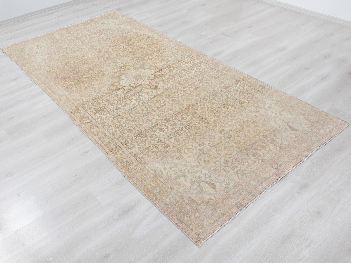 Handmade Wool Rug: 4,9x10,4 Feet,Neutral Decor Vintage Turkish Oushak Carpet Rugs.