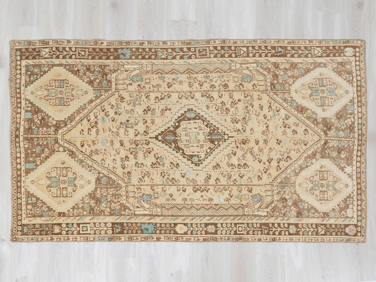 Vintage Turkish Wool Rug: 5x7 Feet, Farmhouse Decor,Muted Color Oushak Rugs.
