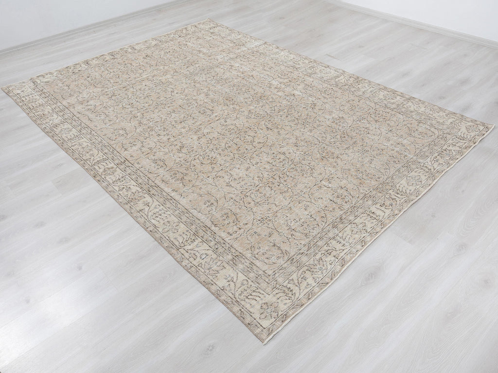 Vintage Turkish Oushak Wool Rug: 6.7x9.7 Feet,Neutral Handmade Carpet,Mid Century Modern.