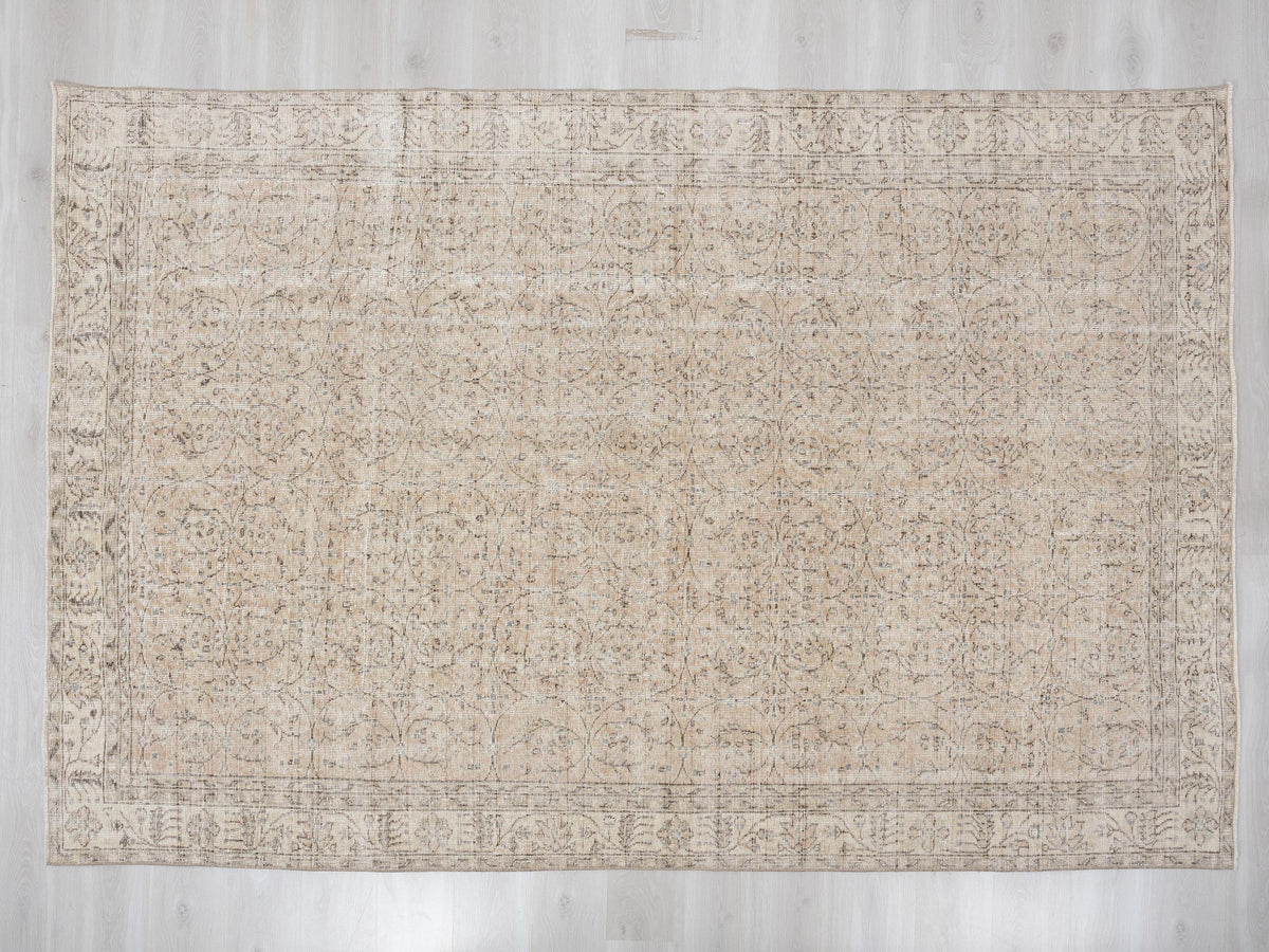 Vintage Turkish Oushak Wool Rug: 6.7x9.7 Feet,Neutral Handmade Carpet,Mid Century Modern.