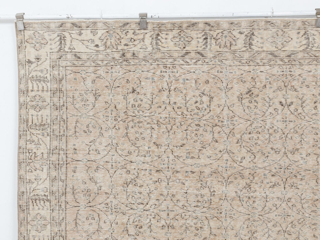 Vintage Turkish Oushak Wool Rug: 6.7x9.7 Feet,Neutral Handmade Carpet,Mid Century Modern.