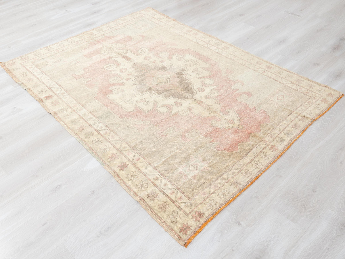 Vintage Turkish Wool Rug: Sun Faded Pastel Color Handmade Oushak Carpet Rugs, 5,2x6,9 Feet.