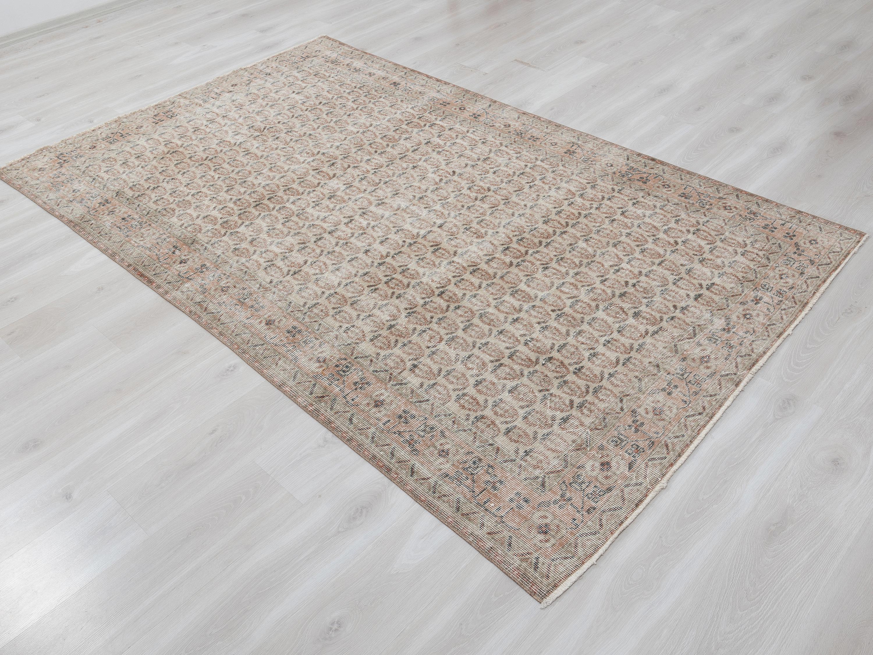 Low Pile Vintage Turkish Carpet Rug,5.4x8.7 Feet,Handmade Wool Oushak Rugs.