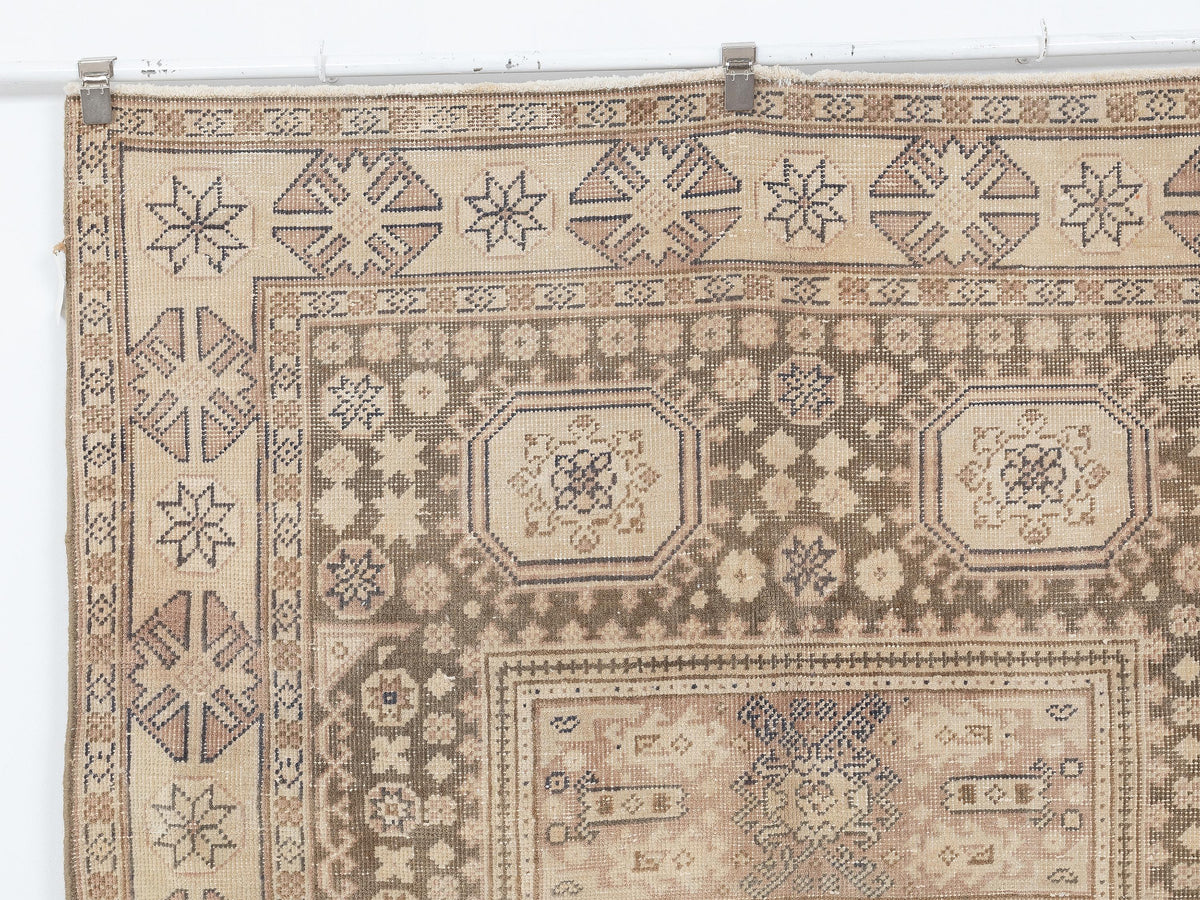 Handmade Wool Rug: 5,4x7,9 Feet,Neutral Decor Vintage Turkish Oushak Carpet Rugs.