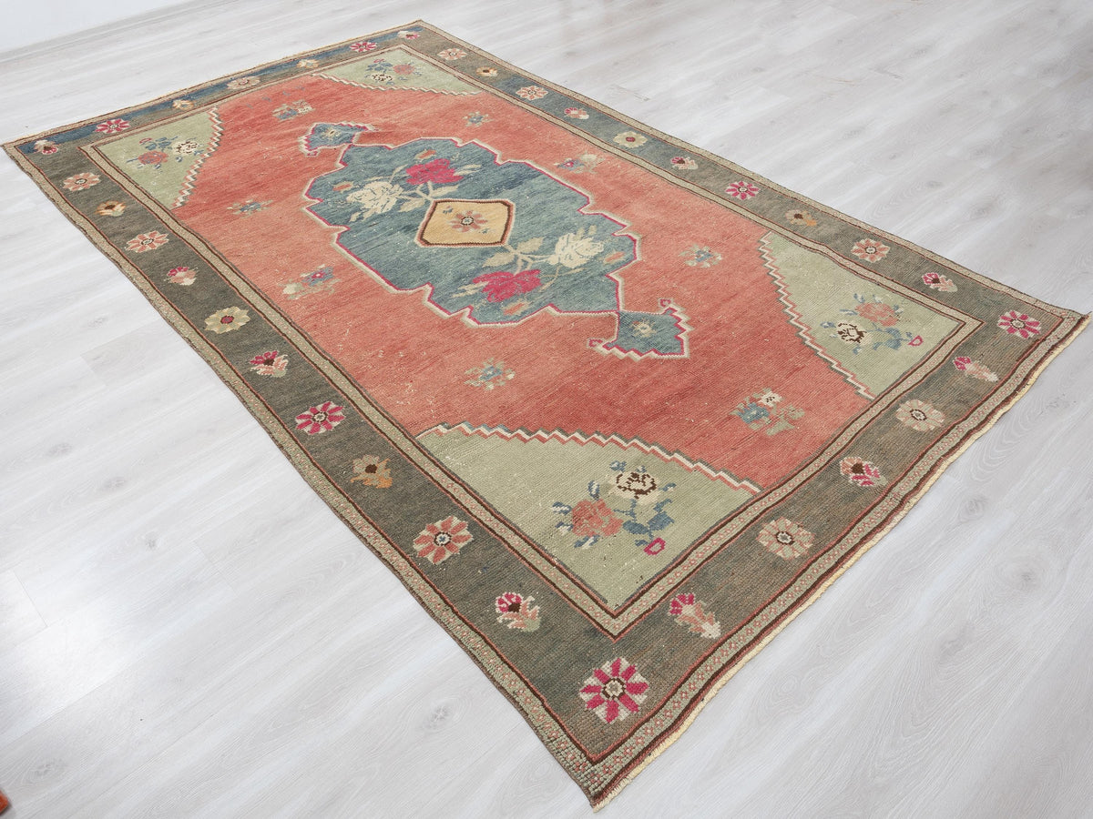 Antique Turkish Wool Rug: 6x10 Feet, 1960s unique Oushak Handmade Carpet,Farmhouse Decor Rugs.