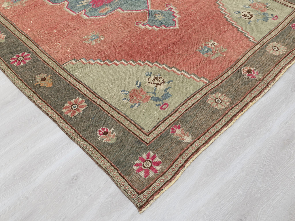 Antique Turkish Wool Rug: 6x10 Feet, 1960s unique Oushak Handmade Carpet,Farmhouse Decor Rugs.