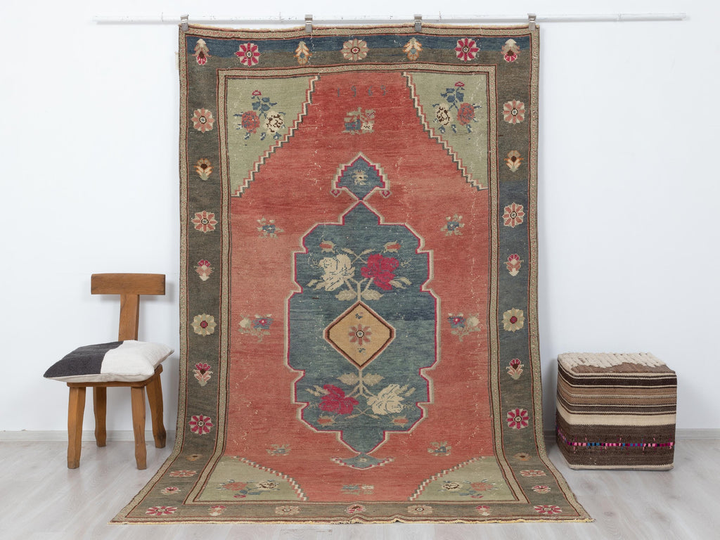 Antique Turkish Wool Rug: 6x10 Feet, 1960s unique Oushak Handmade Carpet,Farmhouse Decor Rugs.
