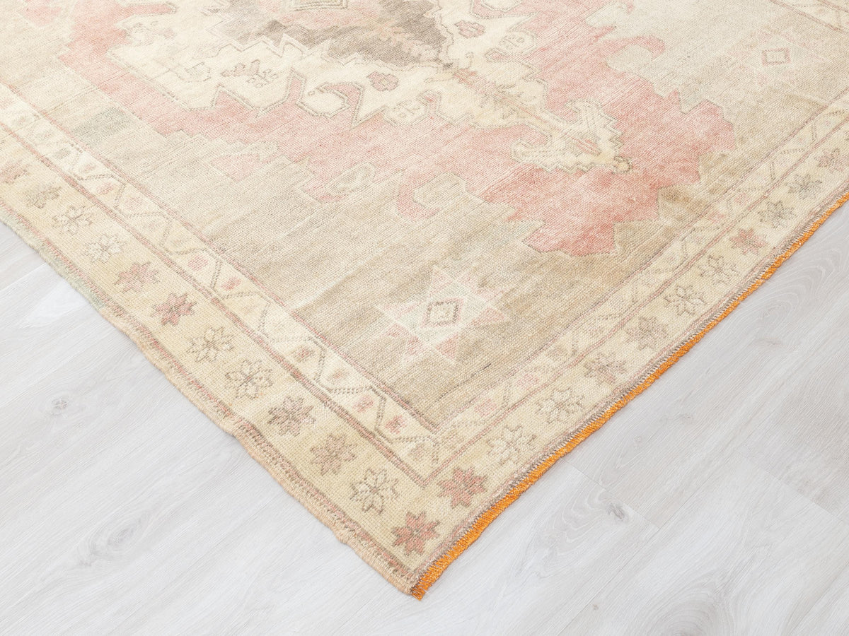 Vintage Turkish Wool Rug: Sun Faded Pastel Color Handmade Oushak Carpet Rugs, 5,2x6,9 Feet.